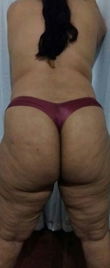 Mature Huge Tits Giant Ass Latina MILF