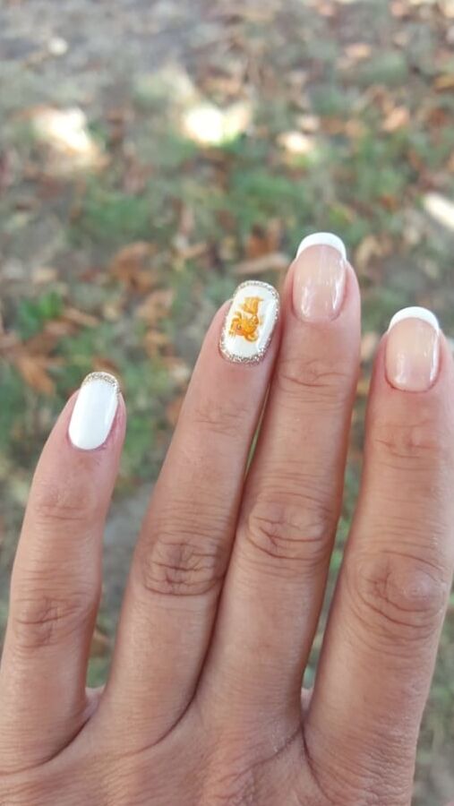 My wife&;s fingers! Manicure, pedicure, hairstyle, pisi)
