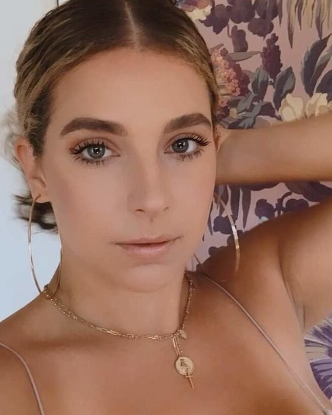 Busty attentionwhore Alex Gervasi....she is supersexy
