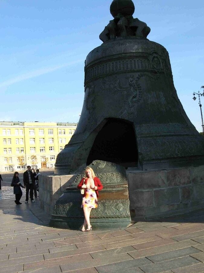 crazy russian woman outdoor exhibitionist