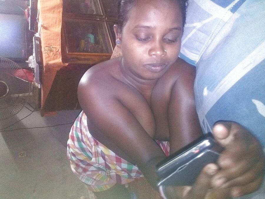 Indian desi maid nude