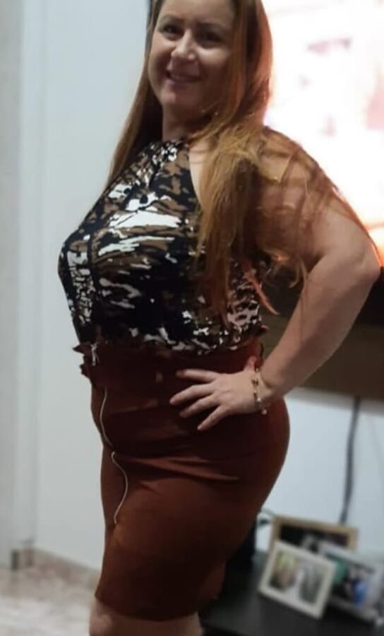 MILF ELISANGELA