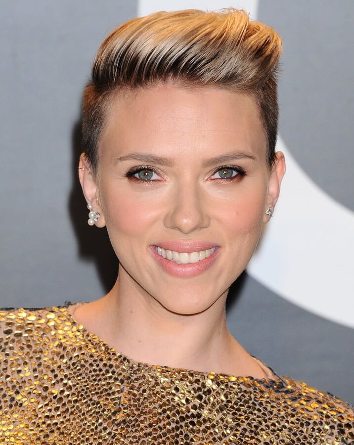Sexy Scarlett -