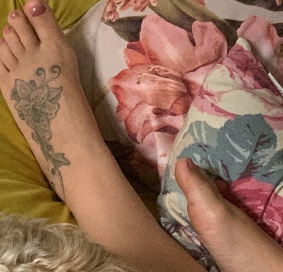 The wifes feet Foot fetish