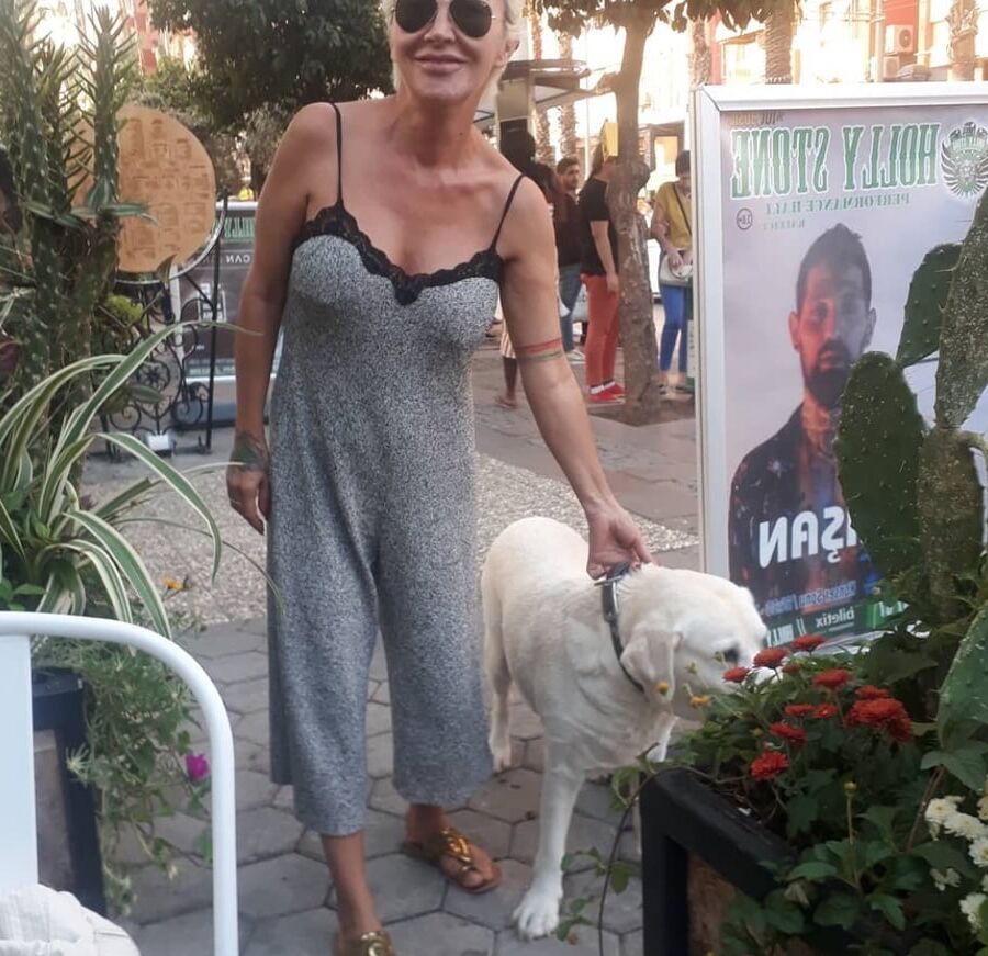 Turkish Sexy Cougar