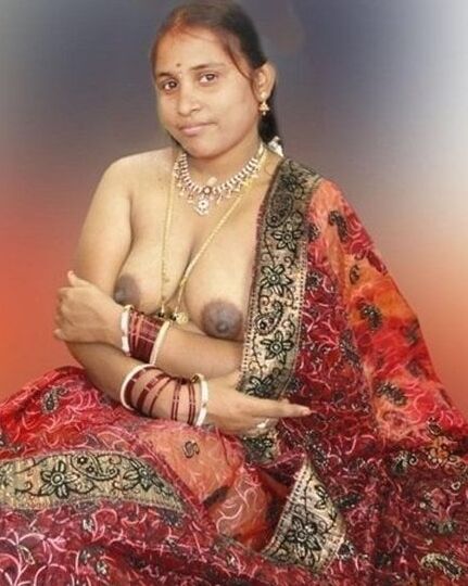 Indian Aunties and Bhabhis