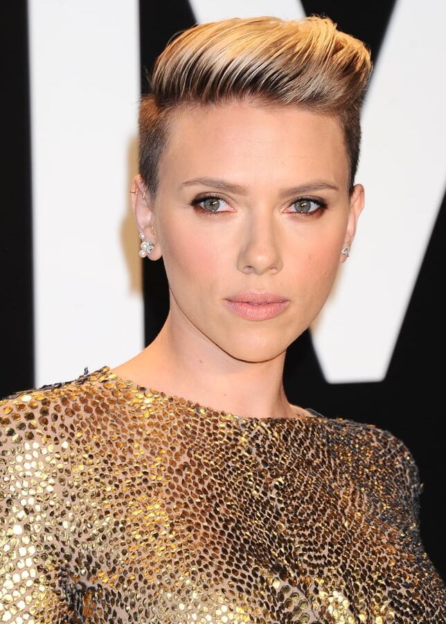 Sexy Scarlett -