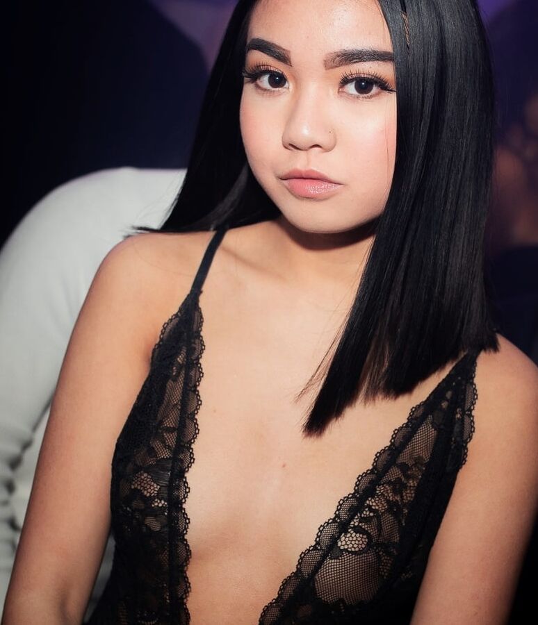 Transparent outfits - Beauty