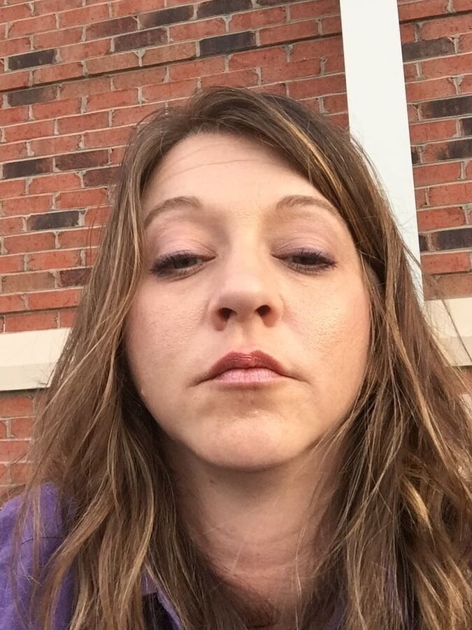 Sexy slut Kristy Lucas