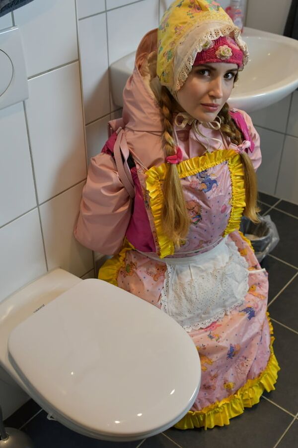 die dumme Gumminutte glpajaprobka