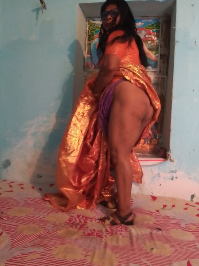Hot sarees