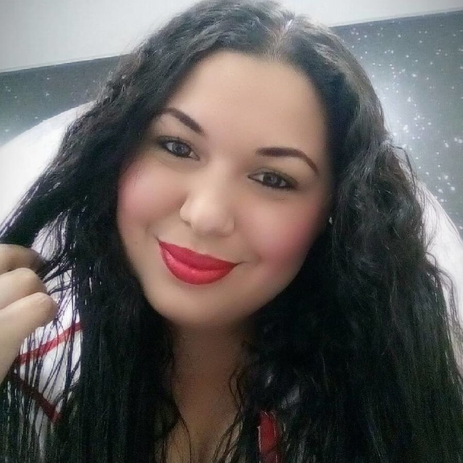 andrea valencia