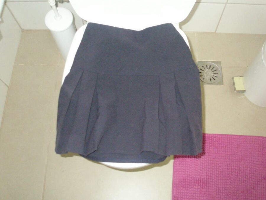 blue skirt piss
