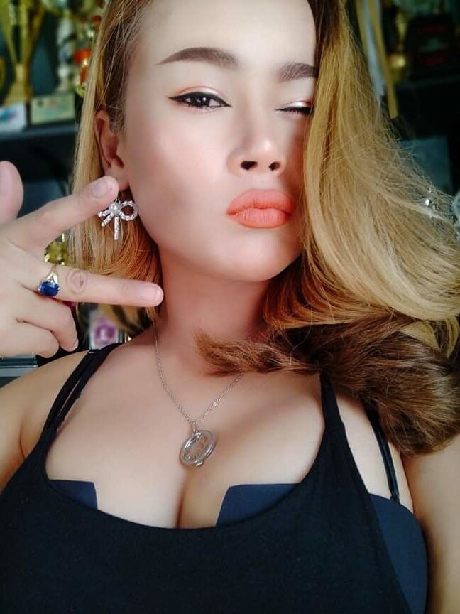 Pelacur tetek besar