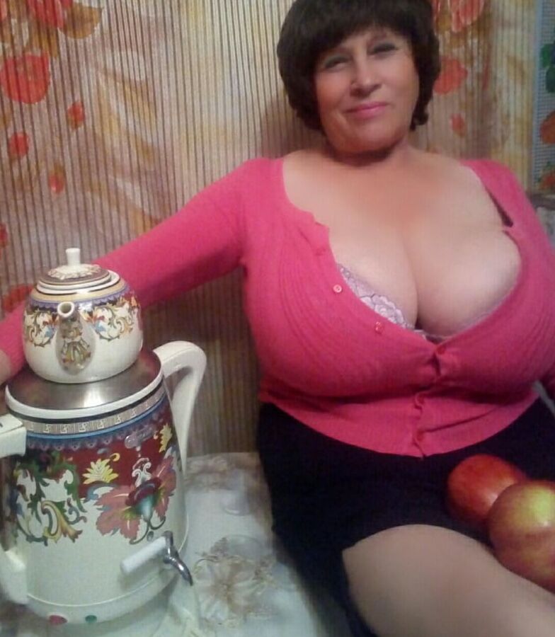 Twitter Fotos von einem Busenwunder