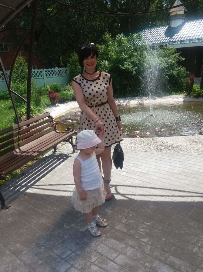 Catrin - Russian MILF