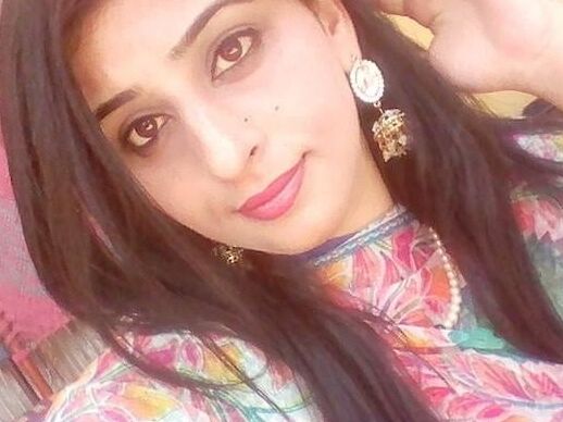 Bhabi Nude In Public Neha bhabhi brought her open breasts ri