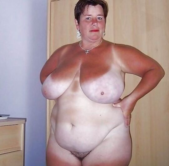 Amateur BBWs and PAWGs