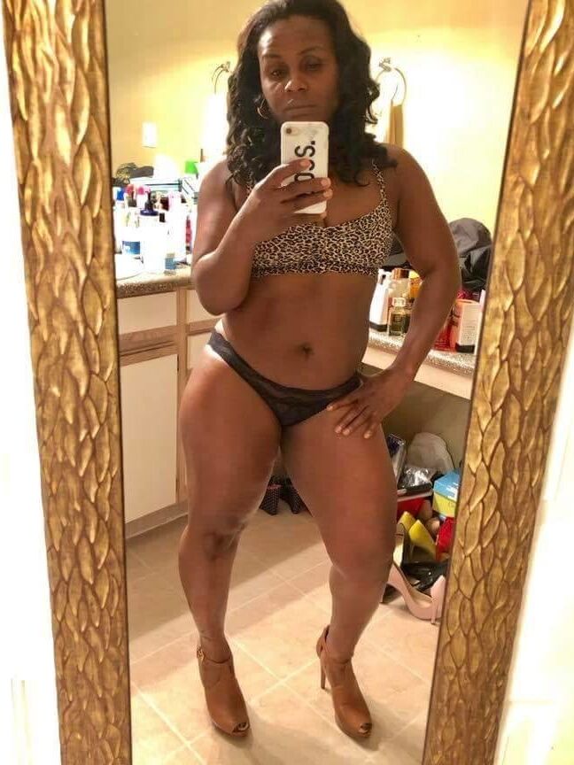 SOMEBODY MAMA VOL.