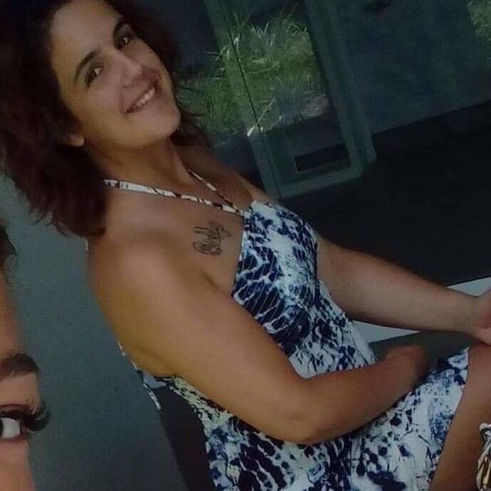 Milf Andreia D - comment and rate