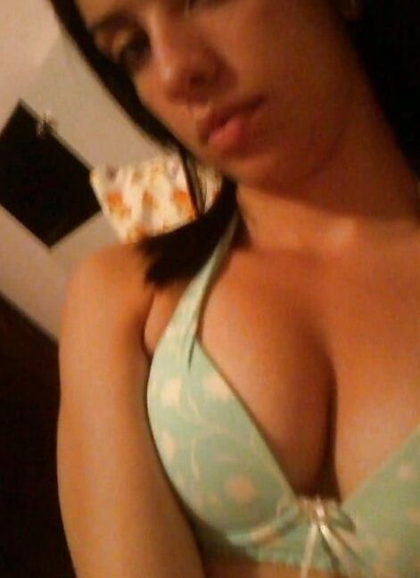 Beatris lindas tetas