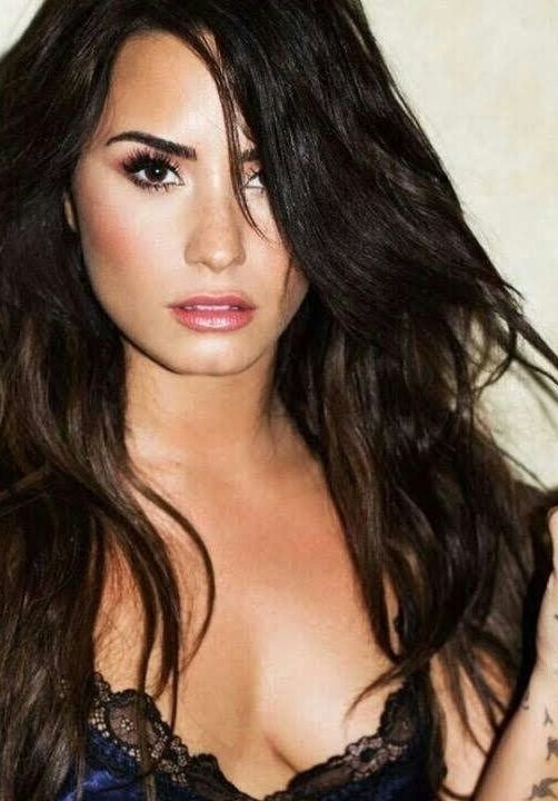 Demi lovvato