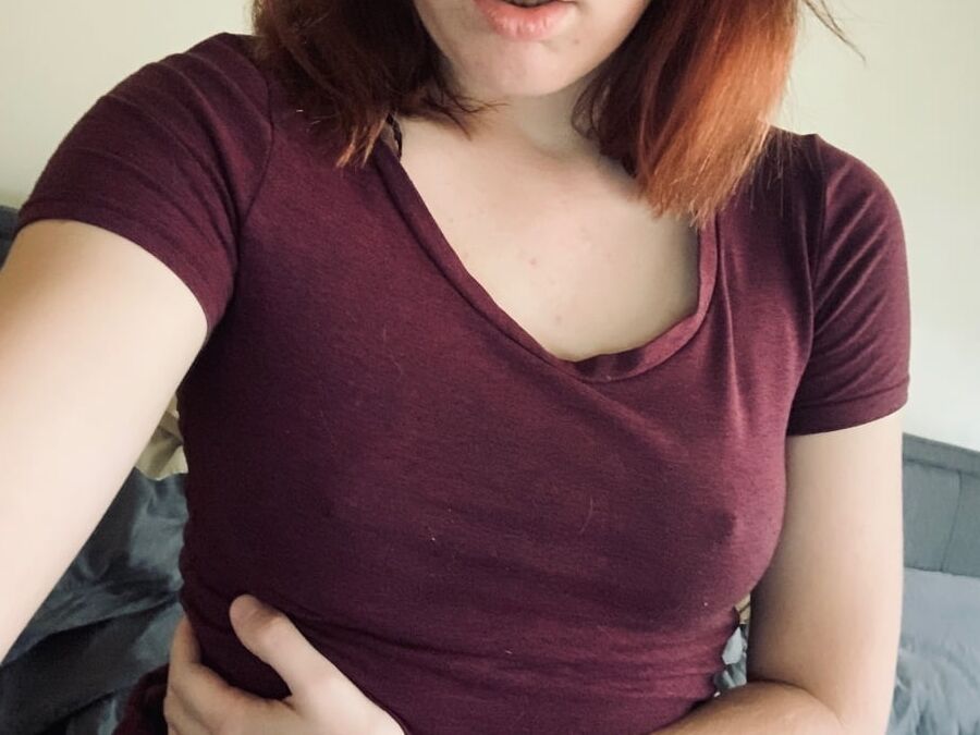 German slut likes to be watched