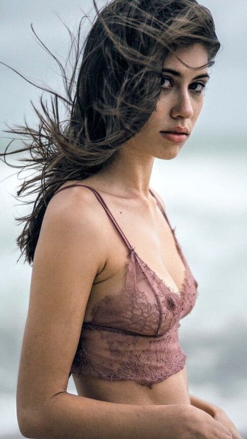 see through no bra - transparence