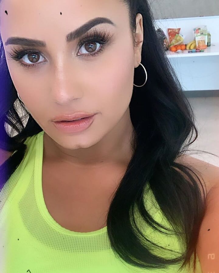 Demi lovvato