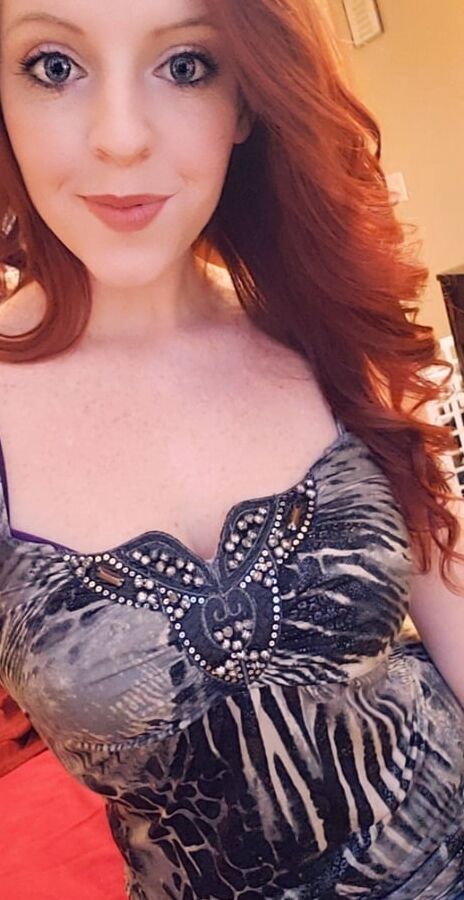 Sexy Young Milf Caitlyn