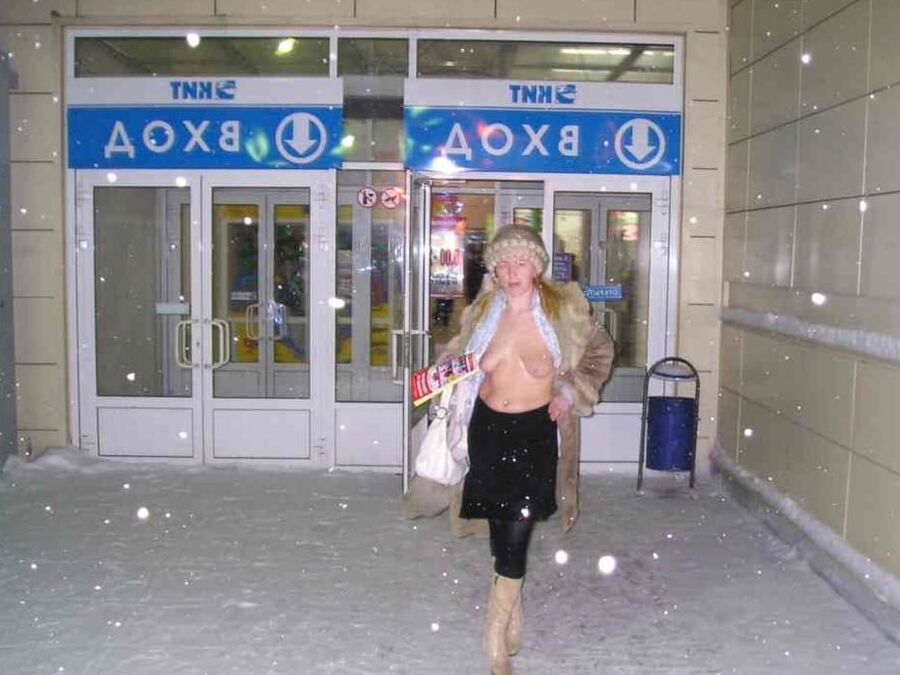 crazy russian woman outdoor exhibitionist