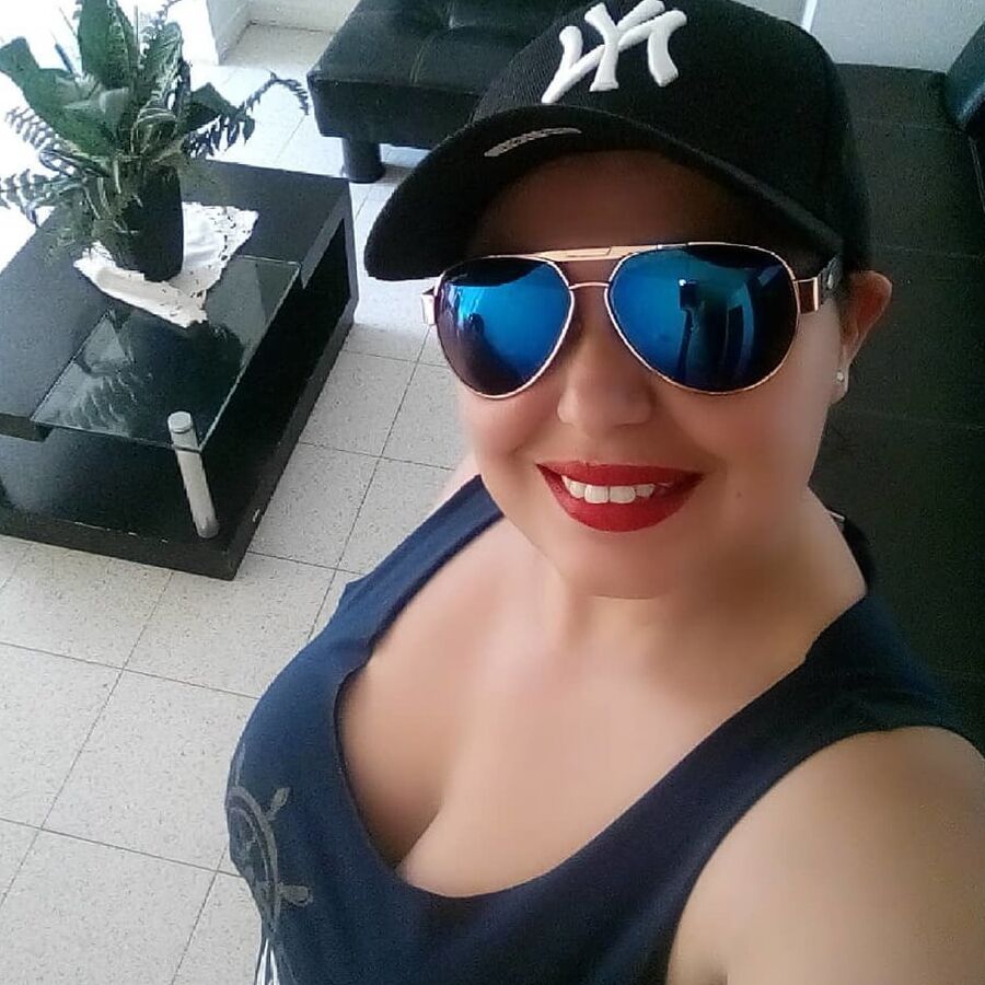 andrea valencia