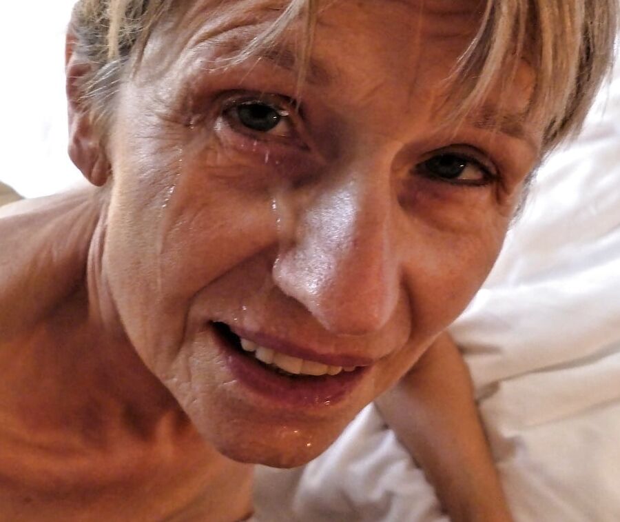 geile Oma lutscht