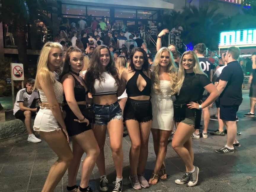 sexy scottish babe Mollie