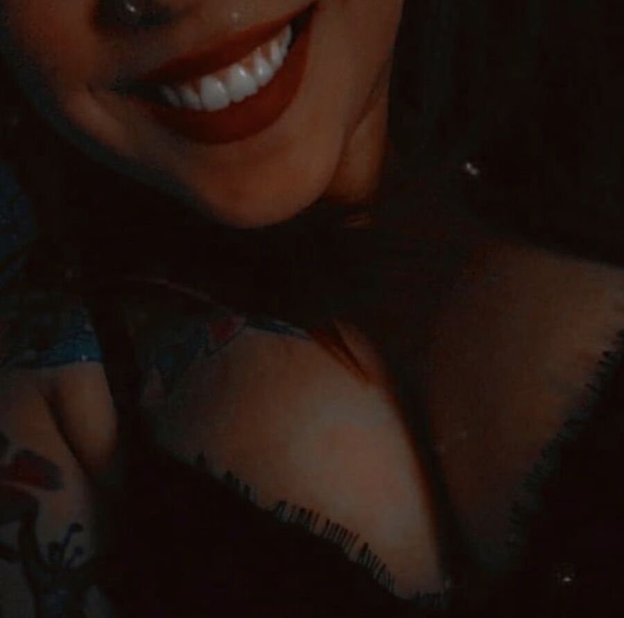 Mrs Fauxy_