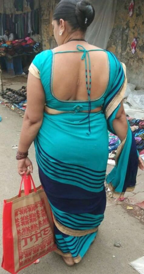BIG ASS PHOTOS SHOT IN PUBLIC PLACES