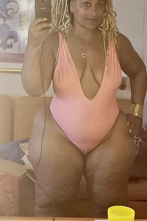SOMEBODY MAMA VOL.