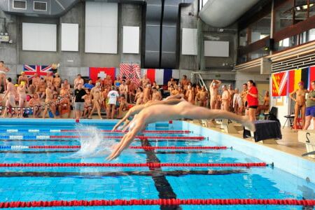 Nude sport