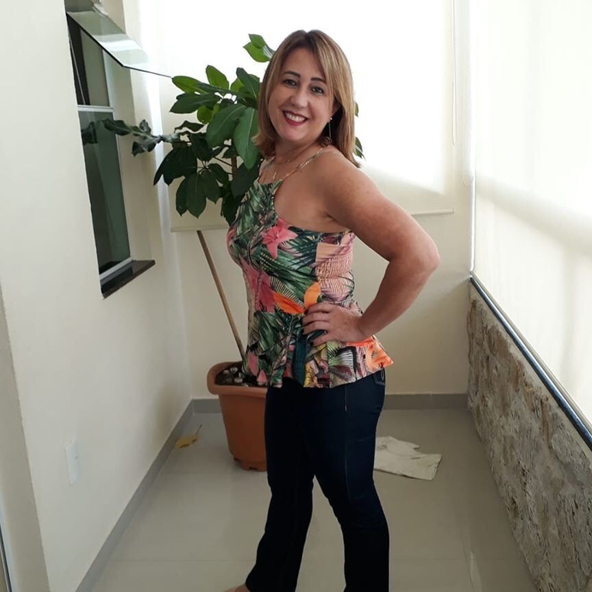 MILF ANA