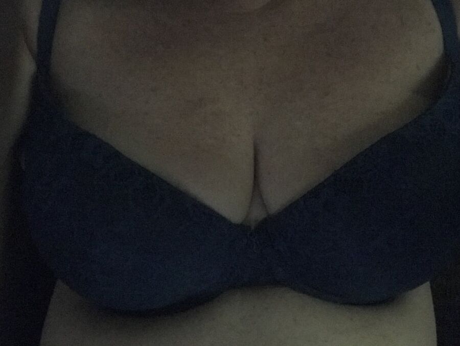Tittie library