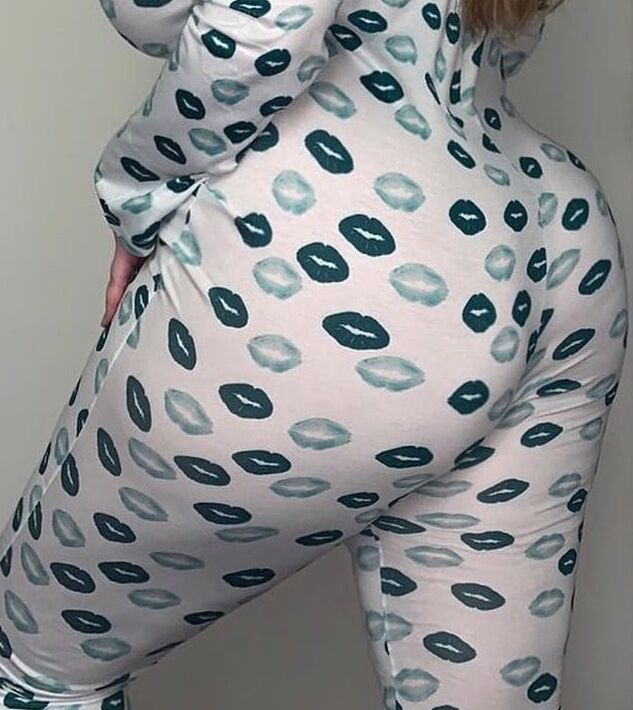 Pijamas e gostosas