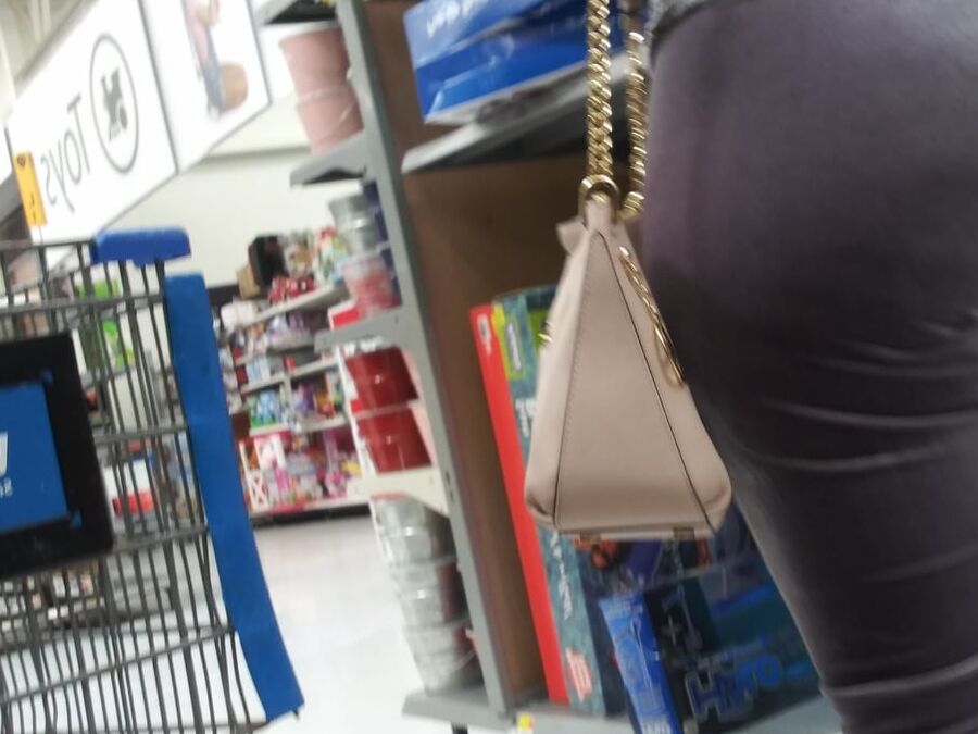 Just some phat asses