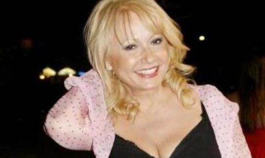 Greek Tv Hostess : Aggeliki Nikolouli