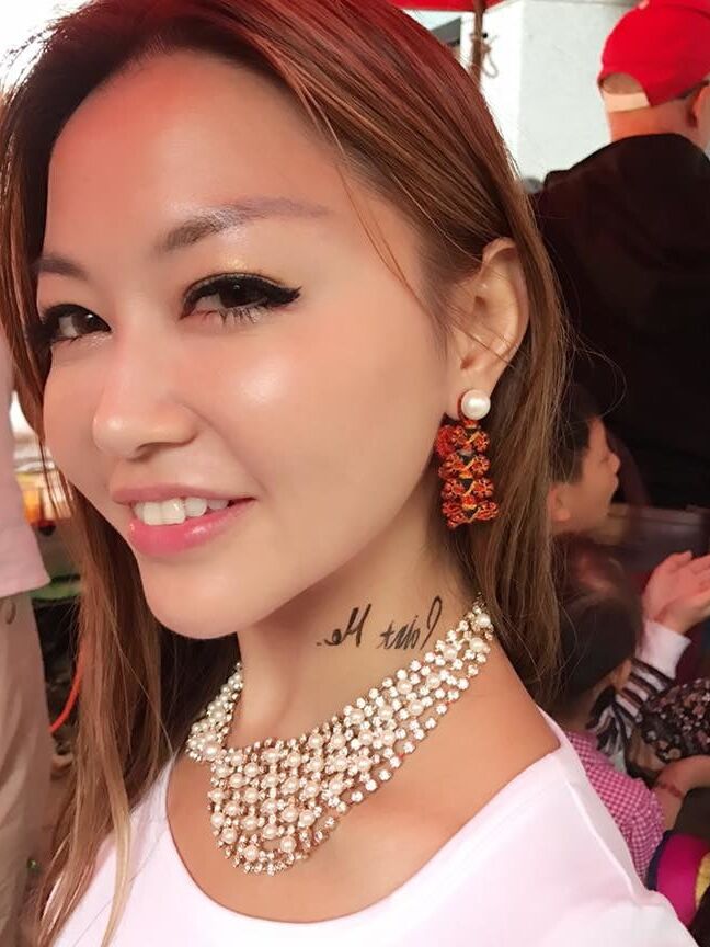 Hong Kong wife non-nude