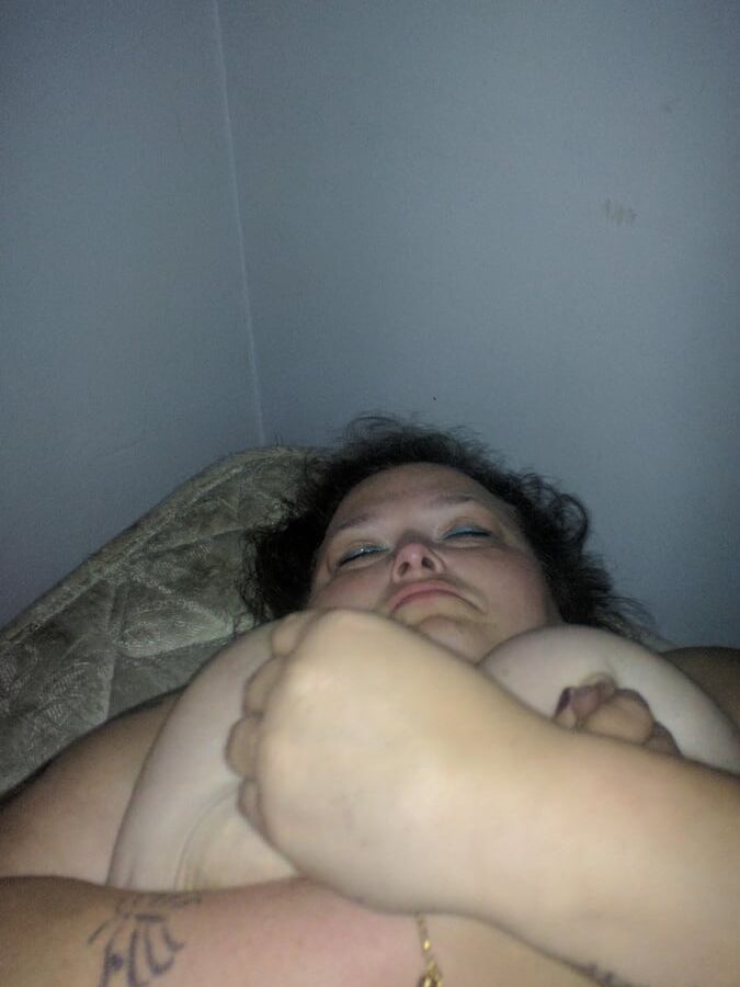 BOOBIES MAKE ME SMILE!