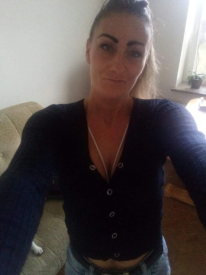 Polish old neighborhood whore - Wiola