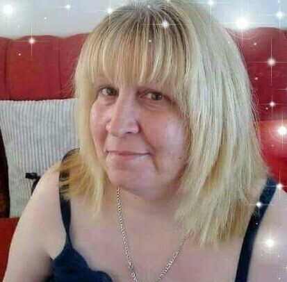 Ex-lover from Reading, uk. Shes married and dirty :)