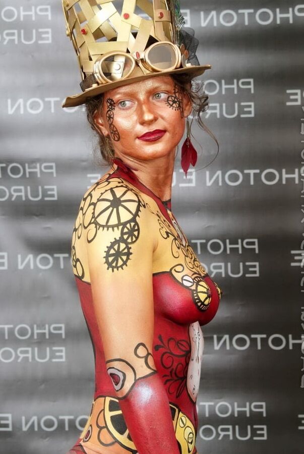 Body Paint Session
