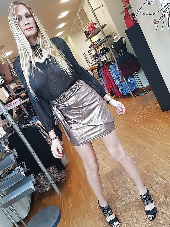 Sexy shopping
