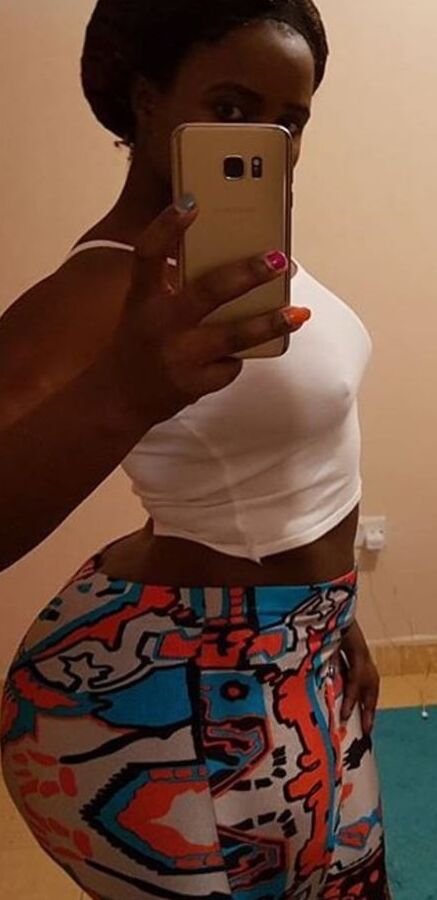 Sexy slim thick big booty bbw pear brenda